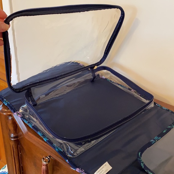 Sophia Joy Cosmetics Valet - Picture 6 of 8